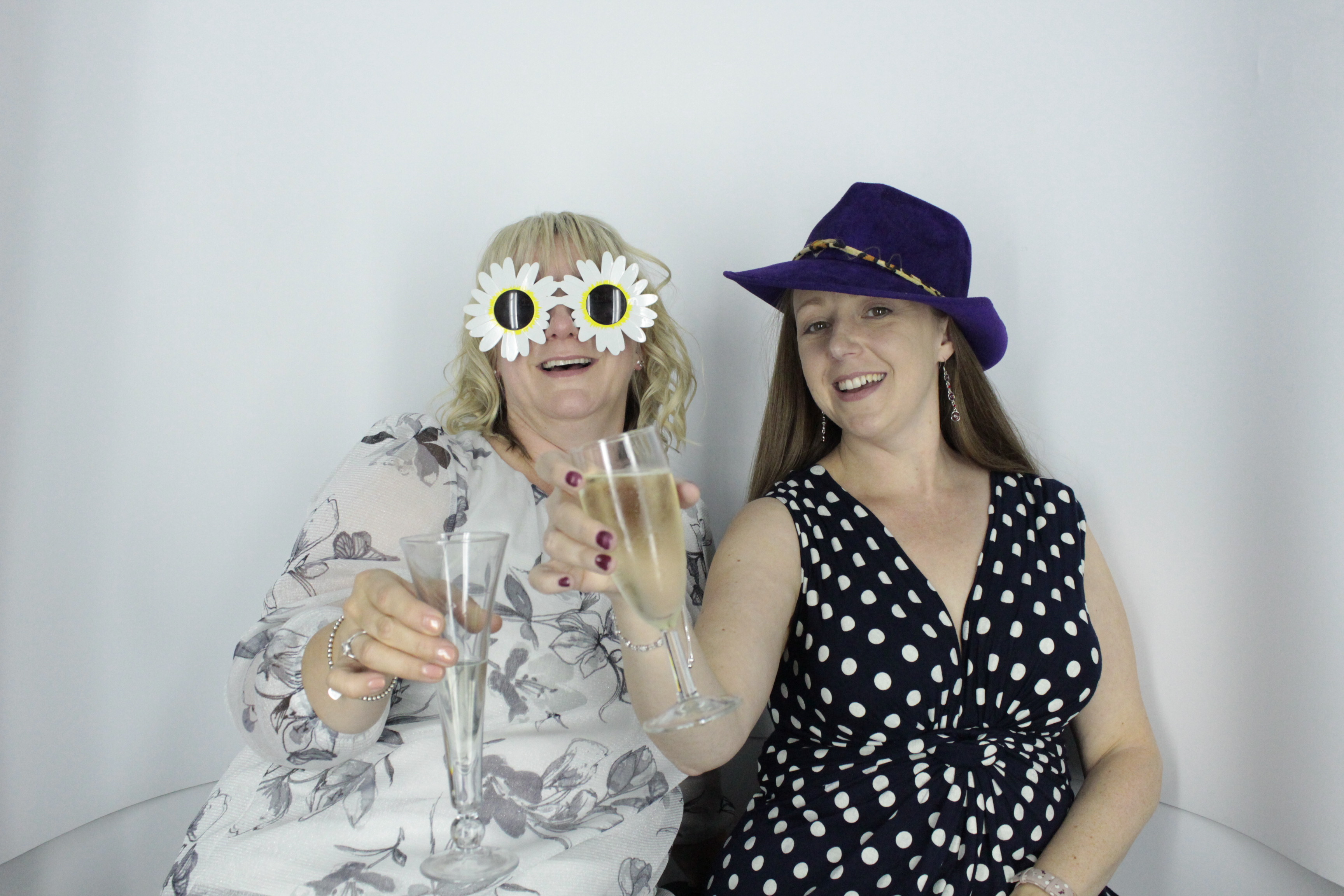 Nicola's 40th Birthday  | View more photos from the event at gallery.myphotoboothexperience.co.uk/u/MyPhotoBoothExperienceLtd/Nicolas-40th-Birthday